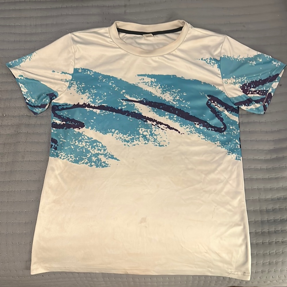90s Cup design T shirt